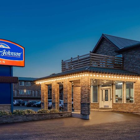 Howard Johnson By Wyndham Gananoque Exterior foto